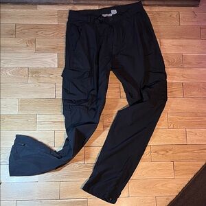 Men's Classic Black Cargo Pants